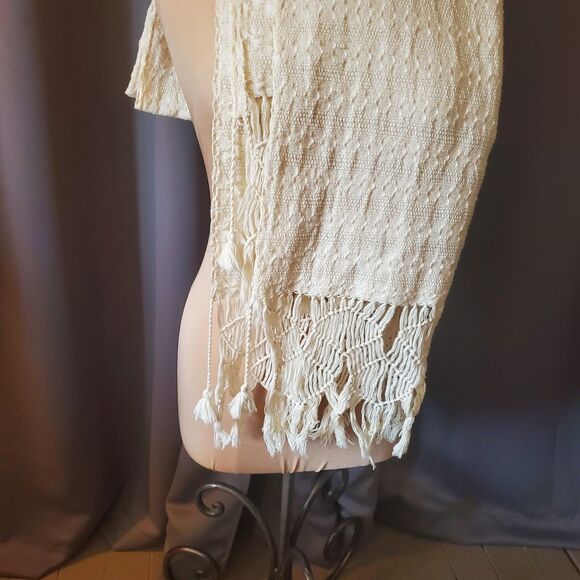 Off-White Cream Weave Shawl Scarf Wrap with Fringe - Picture 9 of 16